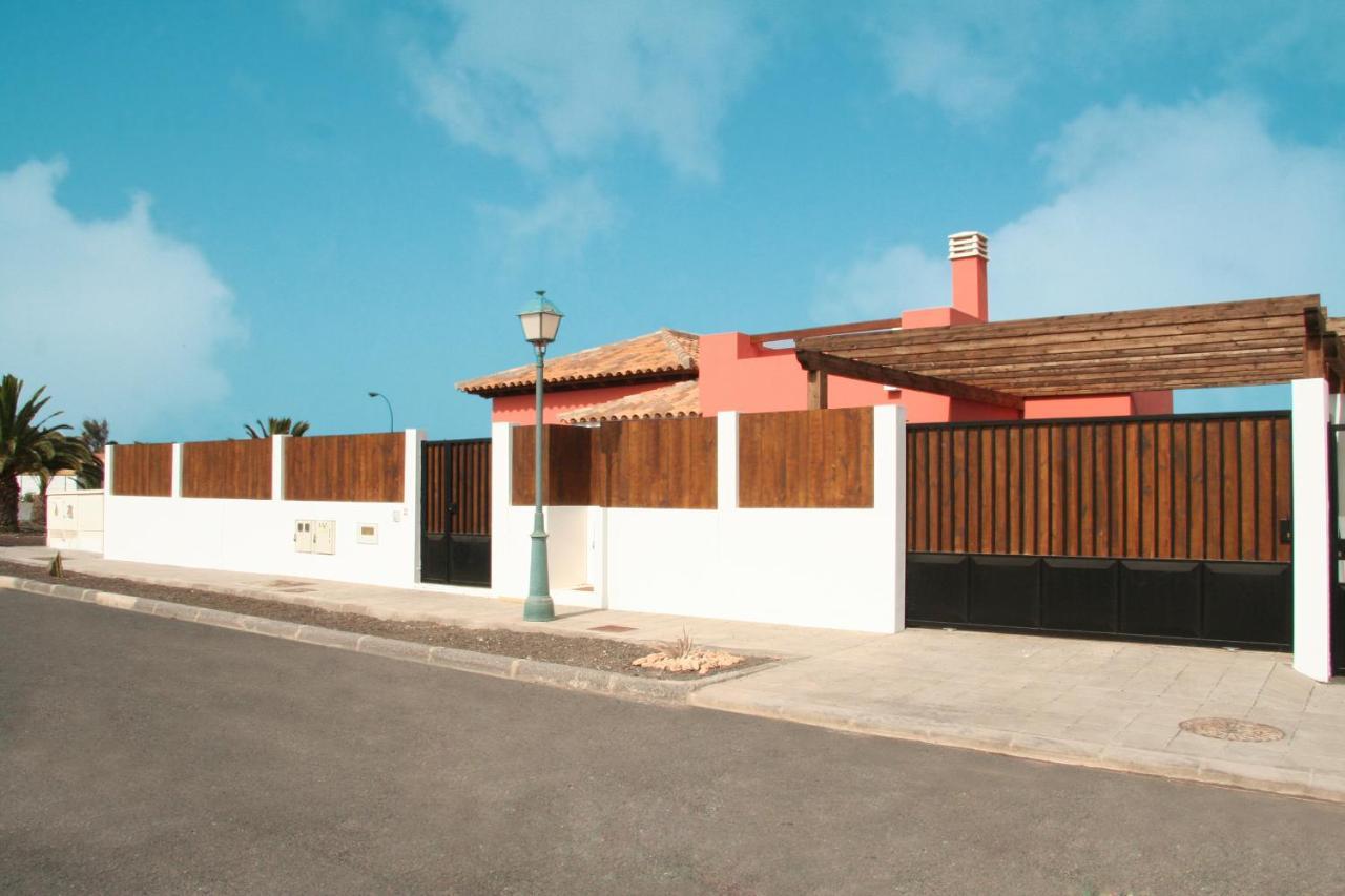 Villas Alicia By Escape Home Caleta De Fuste Exterior photo